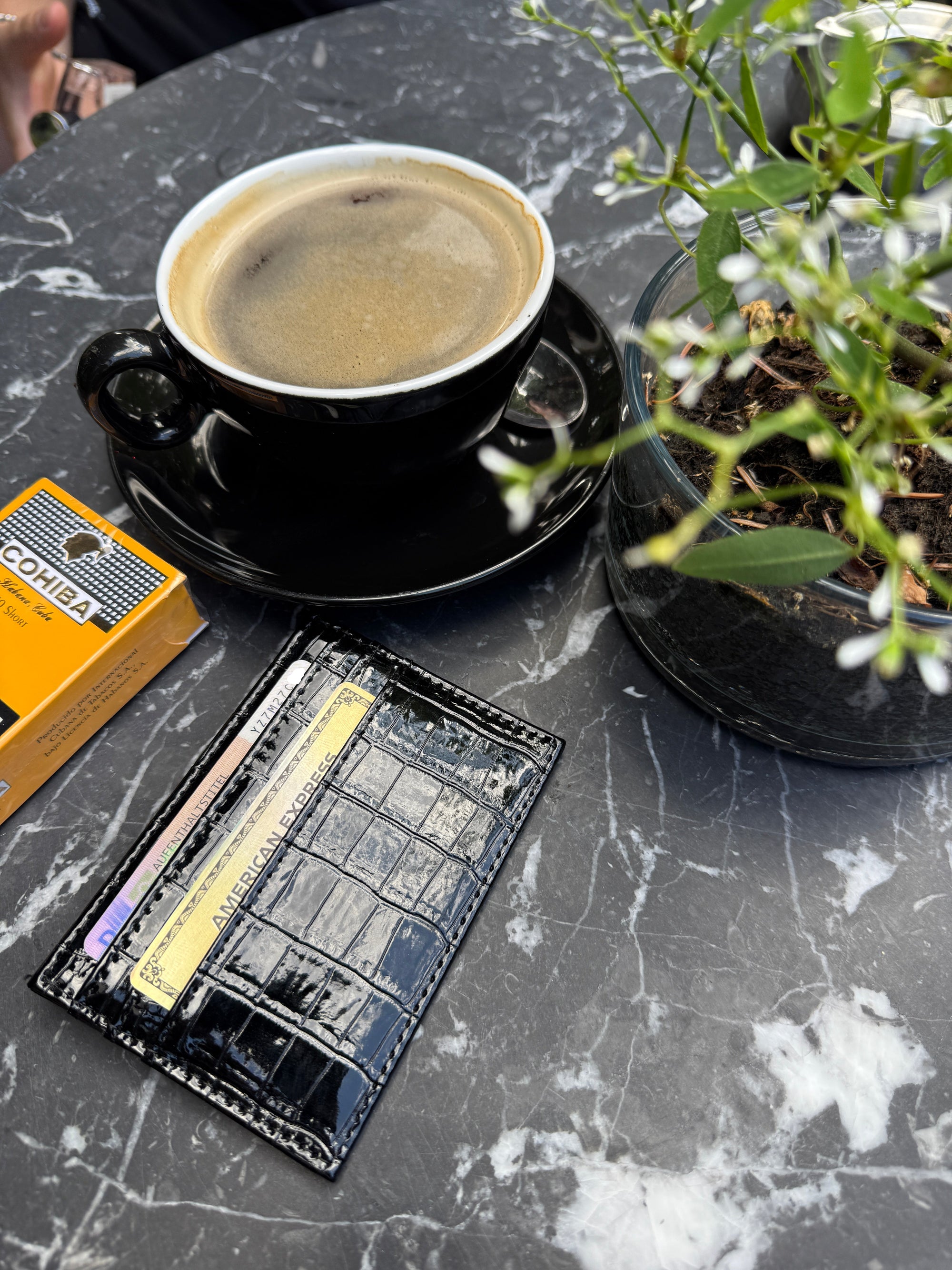 Dark Knight Cardholder - The Alligatora