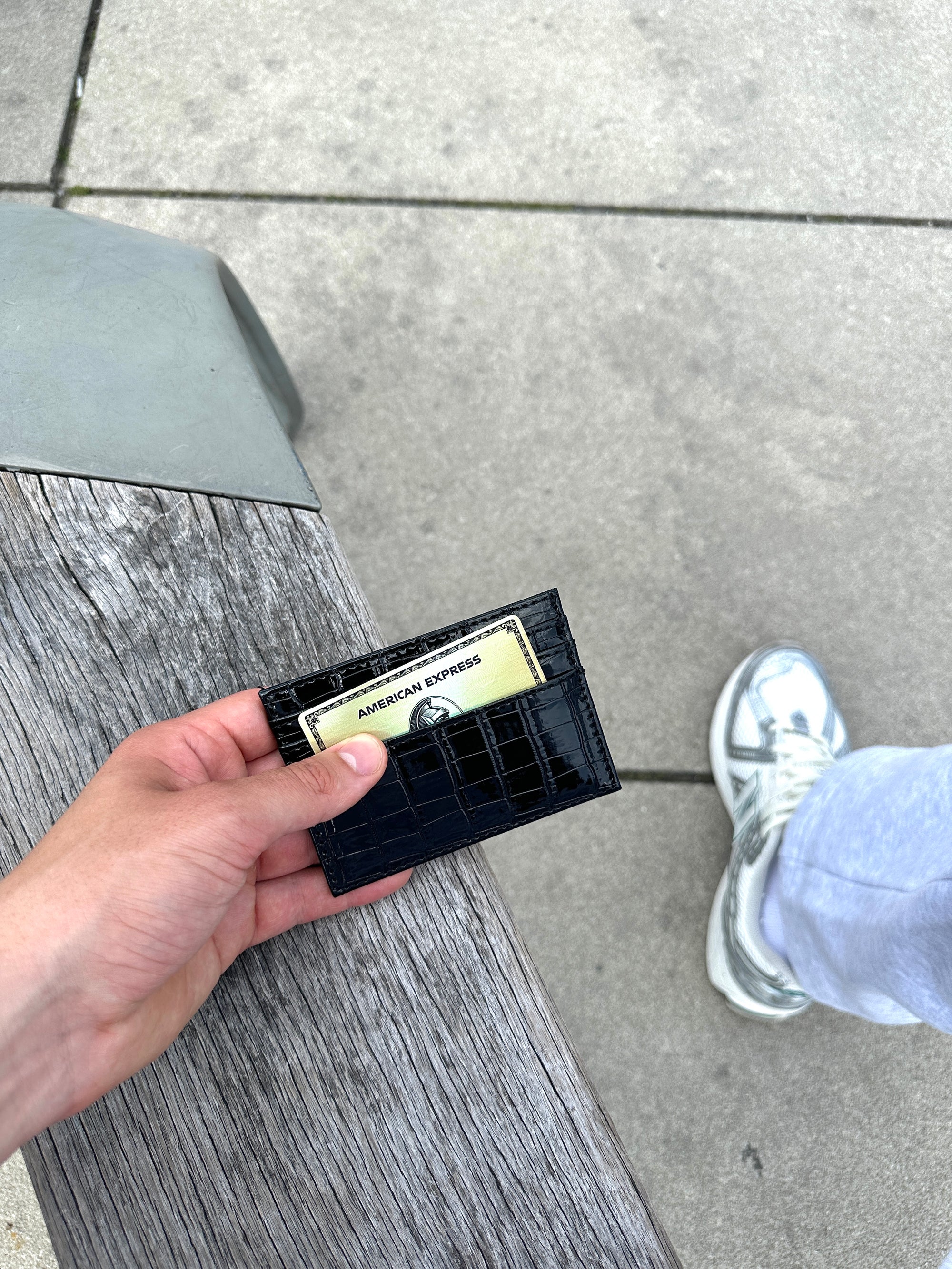 Dark Knight Cardholder - The Alligatora