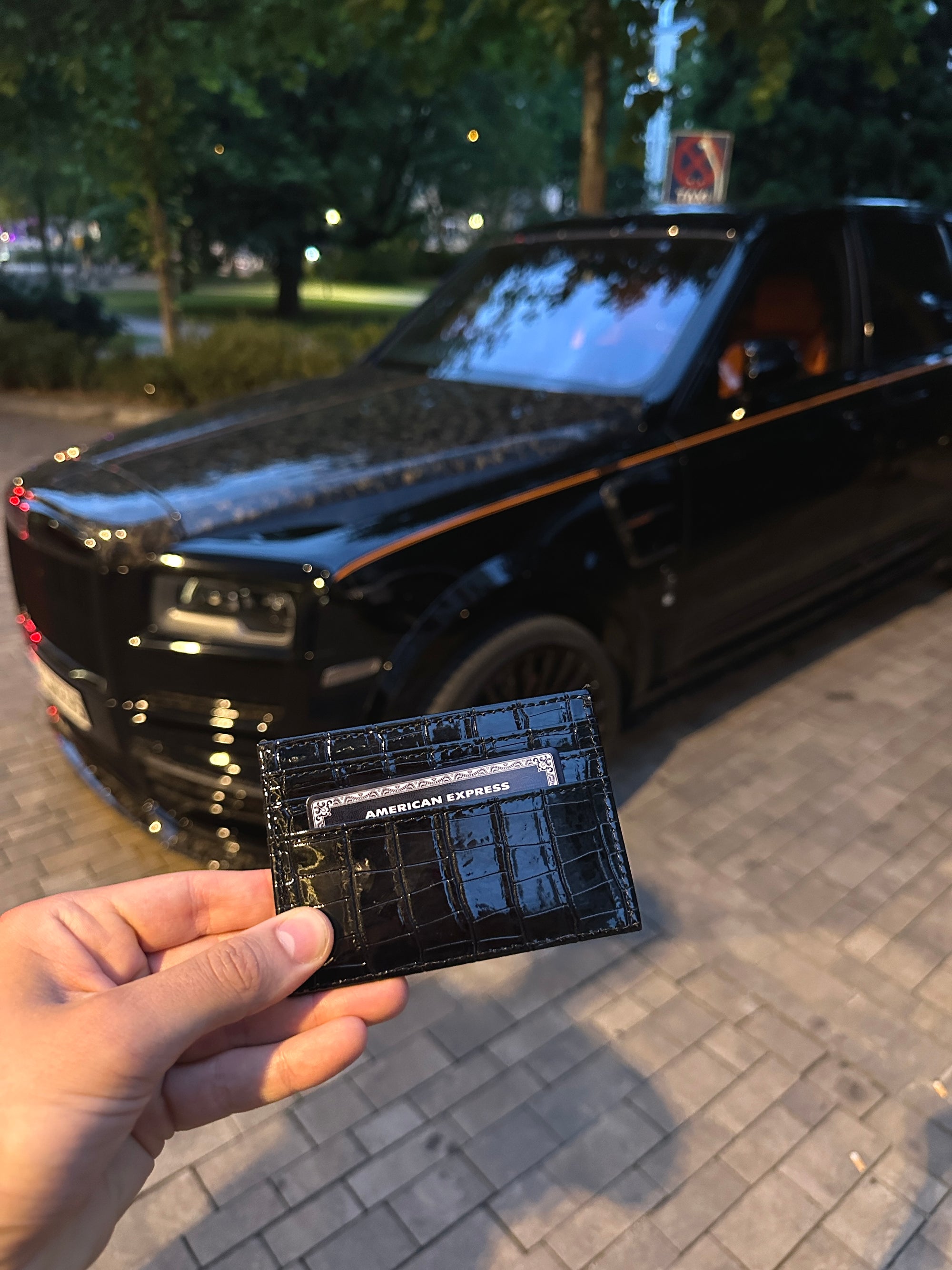 Dark Knight Cardholder - The Alligatora